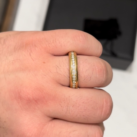 David Yurman 18k Solid Gold Ring with Diamonds All Around - Picture 1 of 7